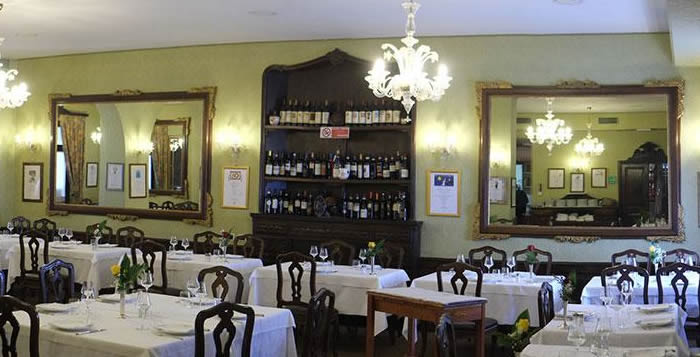  RISTORANTE LA GROTTA